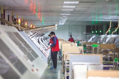 遂宁经开区 播撒“创新”种 迎来“满园春” ——以电子科技研发驱动产业园区全面升级